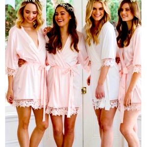Le Rose Light Pink/Blush Robe